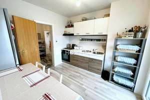 Voll möblierte Etagenwohnung  mit Balkon, EBK und Garage in Bürrig – ideal für Airbnb – Die vollständige Adresse der Immobilie erhältst du vom Anbieter., 51371 Bürrig, Leverkusen – Vorschaubild 5