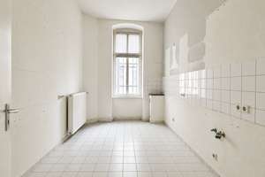 Friedenau: Bezugsfreie, wunderschöne ca. 152 m² Altbau-Wohnung mit Balkon + 75 m² vermieteter Anteil – Die vollständige Adresse der Immobilie erhältst du vom Anbieter., 12159 Friedenau, Berlin – Vorschaubild 9