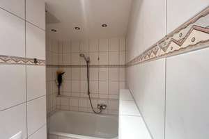 Moderne, sonnige 4-Zi.-Wohnung mit Balkon und 2 Loggien, ruhige Lage am Waldrand mit Grünblick. – Die vollständige Adresse der Immobilie erhältst du vom Anbieter., 81377 Großhadern, München – Vorschaubild 18