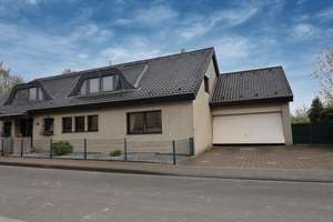 Großes Familienglück! Haus im Haus mit großem Garten, Fernblick und Garage. – Die vollständige Adresse der Immobilie erhältst du vom Anbieter., 42655 Burg/Höhscheid, Solingen – Vorschaubild 3