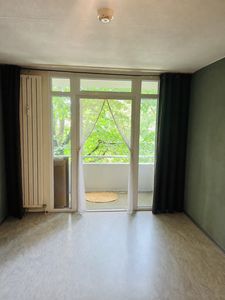 Zuhause mit Balkon in der Ludwigsvorstadt