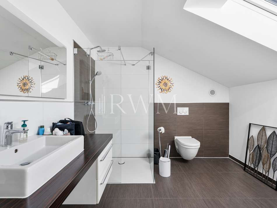 Badezimmer (2)
