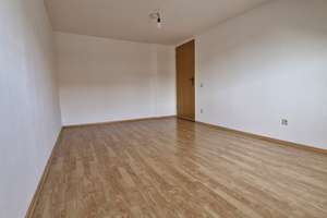 Gepflegte, renovierte 3,5 Zimmer Wohnung (Provisionsfrei) für 2-3 Personen im Zentrum von Düsseldorf – Die vollständige Adresse der Immobilie erhältst du vom Anbieter., 40215 Friedrichstadt, Düsseldorf – Vorschaubild 33