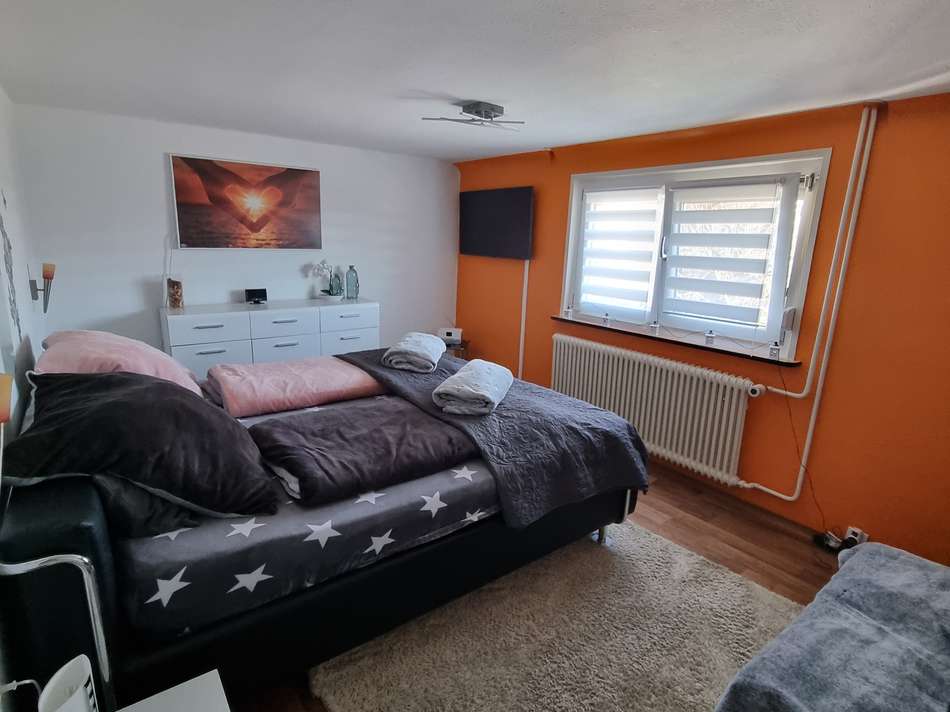 Whg. 2: Schlafzimmer