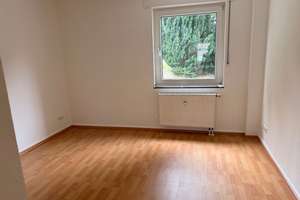 In begehrter Wohnlage, Nähe Fahrradtrasse. Mit neuer Einbauküche. Erdgeschoss Whg. mit Balkon. – Grunertstraße 52, 45143 Altendorf, Essen – Vorschaubild 15