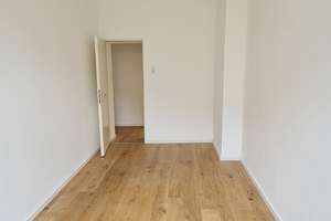 Modernisierte 4-Zimmer-Altbauwohnung mit Balkon in bester Innenstadtlage von Aachen – WG geeignet – Theaterstraße 76, 52062 Marschiertor, Aachen – Vorschaubild 10