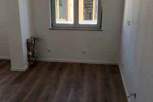 City-Wohnung - neu renovierte 2 Zimmerwohnung mit offener Küche! – Robertstraße 5, 42107 Wuppertal – Vorschaubild 3