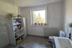 Haus in sehr ruhige Lage – Die vollständige Adresse der Immobilie erhältst du vom Anbieter., 95659 Arzberg – Vorschaubild 10