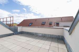 Traumhafte Dachterrasse und Balkon mit Blick ins Grüne: 5-Zimmer-Maisonette-Wohnung zum Erstbezug – Die vollständige Adresse der Immobilie erhältst du vom Anbieter., 74357 Bönnigheim – Vorschaubild 3