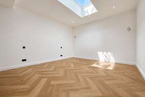 Pempelfort Bungalow-Loftwohung im ruhigen Innenhof – Die vollständige Adresse der Immobilie erhältst du vom Anbieter., 40479 Pempelfort, Düsseldorf – Vorschaubild 5