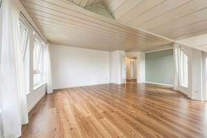 Sonnig und Naturnah: Attraktive 3-Zi.-Dachgeschosswohnung mit Einzelgarage und Weitblick – Die vollständige Adresse der Immobilie erhältst du vom Anbieter., 70567 Möhringen-Ost, Stuttgart – Vorschaubild 2