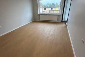 3-Zimmer Wohnung, modernisiert, Bremen Walle (WG geeignet) – Wartburgstraße 1, 28217 Bremen – Vorschaubild 2