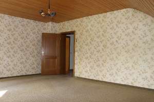 Haus mit Potenzial für Homeoffice und/oder Einliegerbereich – Die vollständige Adresse der Immobilie erhältst du vom Anbieter., 86450 Altenmünster – Vorschaubild 17