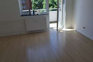 Helle 2,5 Zimmerwohnung in Neumünster - Einfeld – Hans-Böckler-Allee 49, 24536 Einfeld, Neumünster – Vorschaubild 1