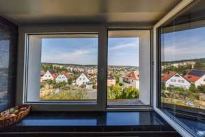 Beste Aussichtslage - Charmantes 2-3 Familienhaus mit großem Garten  – Die vollständige Adresse der Immobilie erhältst du vom Anbieter., 70195 Botnang-Süd, Stuttgart – Vorschaubild 3