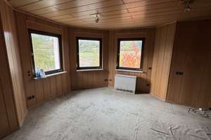 renovierungsbedürftiges Wohnhaus auf grossem Grundstück in Alleinlage – Die vollständige Adresse der Immobilie erhältst du vom Anbieter., 71120 Grafenau – Vorschaubild 5