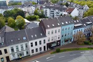 Faktor 13,5 in Krefeld - gepflegtes Mehrfamilienhaus! – Die vollständige Adresse der Immobilie erhältst du vom Anbieter., 47805 Dießem/Lehmheide, Krefeld – Vorschaubild 2