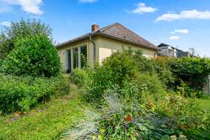 Teilsaniertes Einfamilienhaus mit vermieteter Einliegerwohnung in Wiesloch-Baiertal – Rhein-Neckar-Kreis – Vorschaubild 1