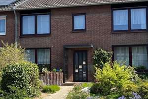 Sonnige Terrasse, traumhafter Garten – Die vollständige Adresse der Immobilie erhältst du vom Anbieter., 46537 Dinslaken – Vorschaubild 2