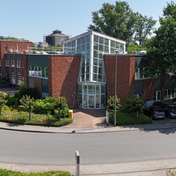 237 m² große Bürofläche im Unternehmer-Park Duisburg l ausreichend Stellplätze vorhanden