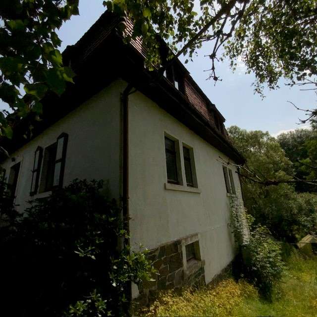 Villa "Merkel" (Sanierungsobjekt + Kulturdenkmal) mit ca. 2.124 m² Grundstück in idyllischer Lage, Chemnitz – Bild 2