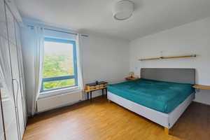 Stilvolle 2-Raum-Terrassenwohnung mit gehobener Innenausstattung mit Balkon und EBK in Würzburg – Würzburg – Vorschaubild 4