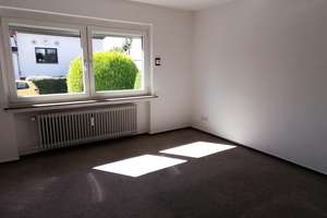 Freistehendes Einfamilienhaus mit großem Garten in Wennigsen OT Bredenbeck – Tulpenstraße 29, 30974 Wennigsen (Deister) – Vorschaubild 3