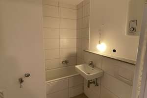 Zuhause mit 4,5 Zimmern in Duisburg-Bissingheim  – Hermann-Grothe-Str. 5, 47279 Bissingheim, Duisburg – Vorschaubild 7