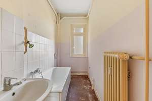 2-Zimmer-Wohnung mit Balkon im Brüsseler Kiez – viel Platz & Potenzial zum Selbstgestalten – Brüsseler Str. 29A, 13353 Wedding, Berlin – Vorschaubild 4