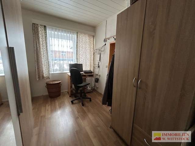 Immobilie in Putlitz - Gepflegtes Grundstück mit gemütlichen EFH, Carport, Werkstatt und Partyraum in ruhiger Dorflage - Bild 6