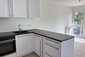 ***Hochwertige 2,5-Zi.-Wohnung mit offener Küche, Balkon und TG-Stellplatz in Stuttgart-Botnang*** – Die vollständige Adresse der Immobilie erhältst du vom Anbieter., 70195 Botnang-Süd, Stuttgart – Vorschaubild 4