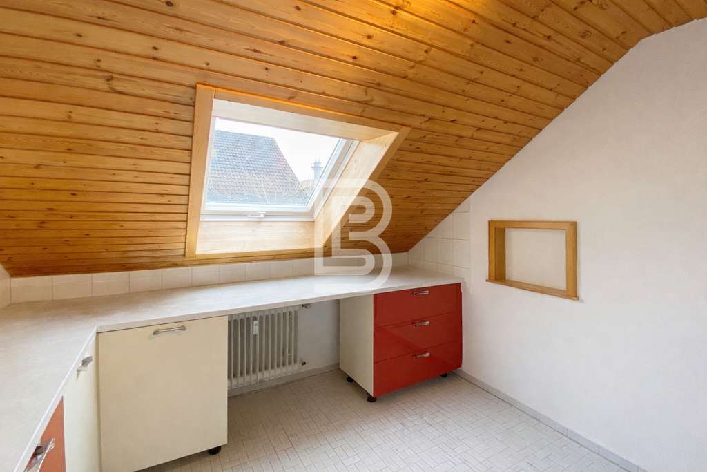 Immobilie in Gundelfingen - Ruhige Dachgeschosswohnung - 
2 Zimmer mit großem Westbalkon - Bild 3