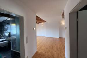 Altbau-Charme in zentraler Lage: bereits aufgeteiltes 4-Parteienhaus mit sicherer Rendite! – Die vollständige Adresse der Immobilie erhältst du vom Anbieter., 53111 Bonn-Castell, Bonn – Vorschaubild 9