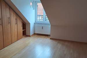 Schöne 3-Zimmer-DG-Wohnung in München-Daglfing – Burgauerstraße 124, 81929 Daglfing, München – Vorschaubild 12