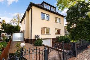 Außergewöhnliche Villa mit vielseitigen Nutzungsmöglichkeiten im Duisburger Dellviertel