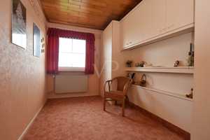 Haus statt Wohnung -
Gemütliches Reihenhaus mit Garten und drei Garagen – Helmstedt (Kreis) – Vorschaubild 7