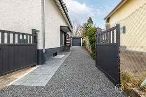 MANNELLA *Modernisiertes Einfamilienhaus mit kleinem Gästehaus* Photovoltaik und herrlichem Weitblic – Die vollständige Adresse der Immobilie erhältst du vom Anbieter., 53819 Neunkirchen-Seelscheid – Vorschaubild 2