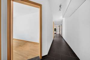 Wohnen mit Hauscharakter: Großzügige 4-Zimmer Wohnung mit ca. 148 m² und eigenem Garten – Die vollständige Adresse der Immobilie erhältst du vom Anbieter., 54295 Olewig, Trier – Vorschaubild 11