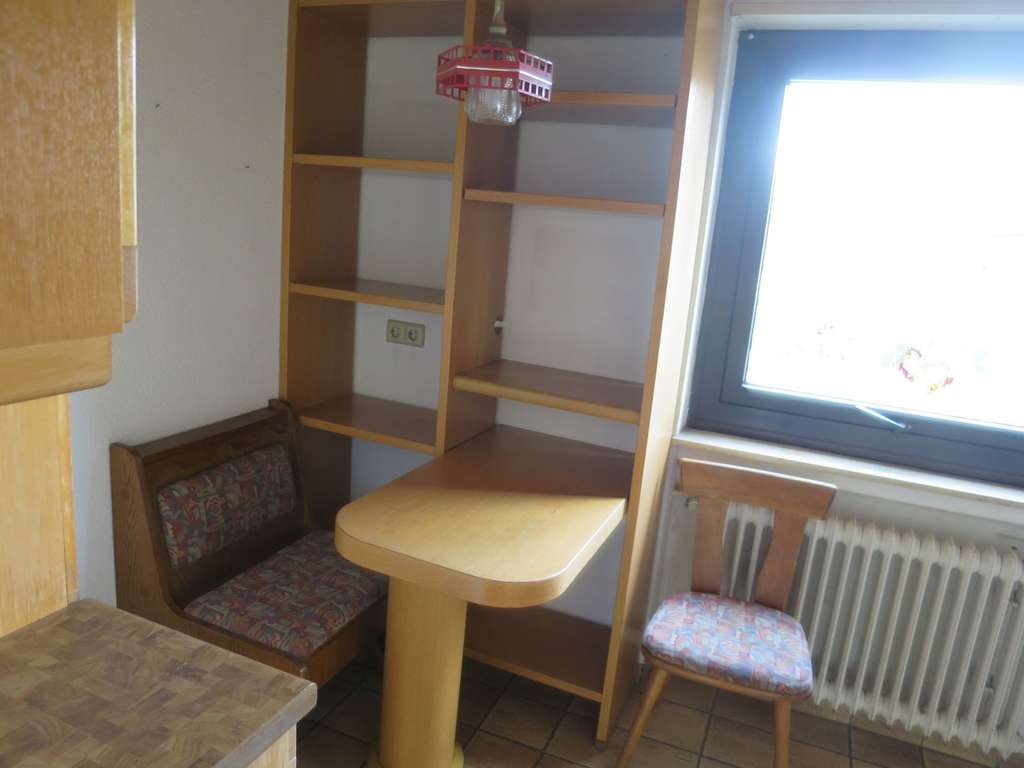 Immobilie in Weinsberg - Großzügige Doppelhaushälfte in verkehrsgünstiger Lage - Bild 4