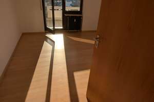 Helle 3-Zimmer-Wohnung mit großem Südbalkon auf der Rohrer Höhe – Die vollständige Adresse der Immobilie erhältst du vom Anbieter., 70565 Rohr, Stuttgart – Vorschaubild 6