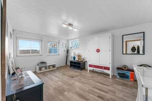 Endlich Platz für das große Leben. Mit Garten, Terrasse und Blick in die Ferne – Die vollständige Adresse der Immobilie erhältst du vom Anbieter., 53639 Königswinter – Vorschaubild 20