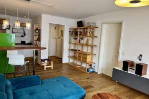 Immer auf der Sonnenseite:
2 Zimmer, Balkon, Toplage in zweiter Reihe direkt am Winterhuder Markt – Die vollständige Adresse der Immobilie erhältst du vom Anbieter., 22299 Winterhude, Hamburg – Vorschaubild 7