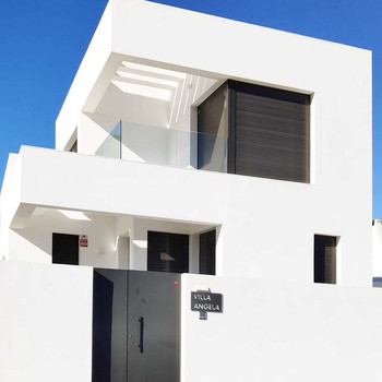 Luxuriöse möblierte Villa, in Einrichtungszeitschriften veröffentlicht