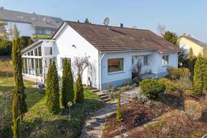 Ruhig gelegenes Einfamilienhaus mit Wintergarten und großzügigem Außenbereich! – Die vollständige Adresse der Immobilie erhältst du vom Anbieter., 97941 Tauberbischofsheim – Vorschaubild 2