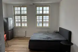 Property thumbnail 9