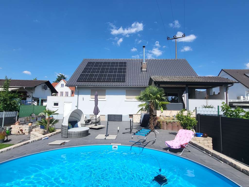 Immobilie in Erpolzheim - Wohnen mit Charakter: Großzügiges Einfamilienhaus in Erpolzheim - Bild 2