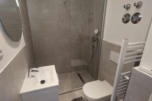 Kernsanierte, neu möblierte 1-Zimmer-Wohnung Nähe Wettersteinplatz, München – Schorerstraße 1, 81547 Giesing, München – Vorschaubild 4