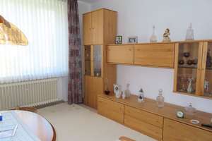 Provisionsfrei - Gepflegtes 1-2 Familienhaus mit Garage und großem Garten in Kassel-Forstfeld – Die vollständige Adresse der Immobilie erhältst du vom Anbieter., 34123 Forstfeld, Kassel – Vorschaubild 11