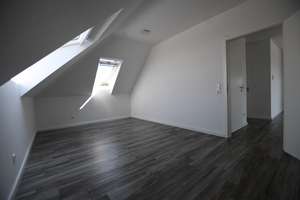 Moderne Dachgeschosswohnung mit großer Sonnenterrasse - 122m² Wohnkomfort auf einer Ebene – Die vollständige Adresse der Immobilie erhältst du vom Anbieter., 26123 Donnerschwee, Oldenburg (Oldenburg) – Vorschaubild 8