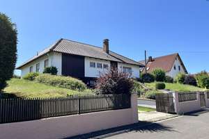 Traumhaft schönes Wohnen mit der Natur als Nachbarn... gepflegter Walmdachbungalow mit Garage auf 1 – Die vollständige Adresse der Immobilie erhältst du vom Anbieter., 96106 Ebern – Vorschaubild 11